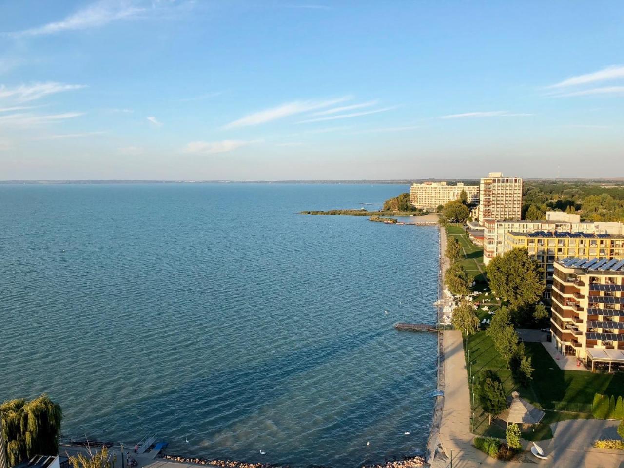 Nice Wellness Apartman Siófok Eksteriør billede